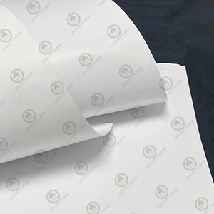 Leicht beschichtetes Papier