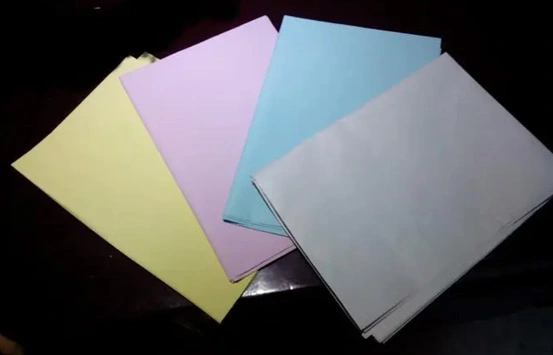Der Preis für Geschenk papier wurde vollständig angehoben, die Hochsaison der Papier industrie kommt