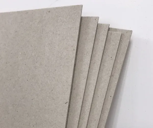 Unsere recycelte Zellstoff versorgung und Qualitäts kontrolle